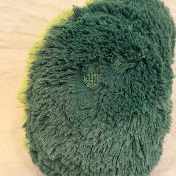 Squishable Avocado - Picture 5 of 6